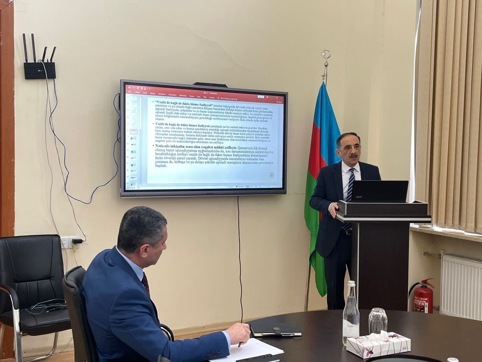 Daimi elmi seminarda növbəti maraqlı müzakirələr aparılıb 2