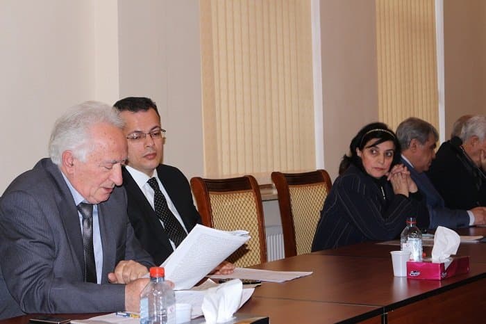 Azərbaycanda ixracın və investisiyaların təşviqi problemləri müzakirə olundu 18.02.2016 10