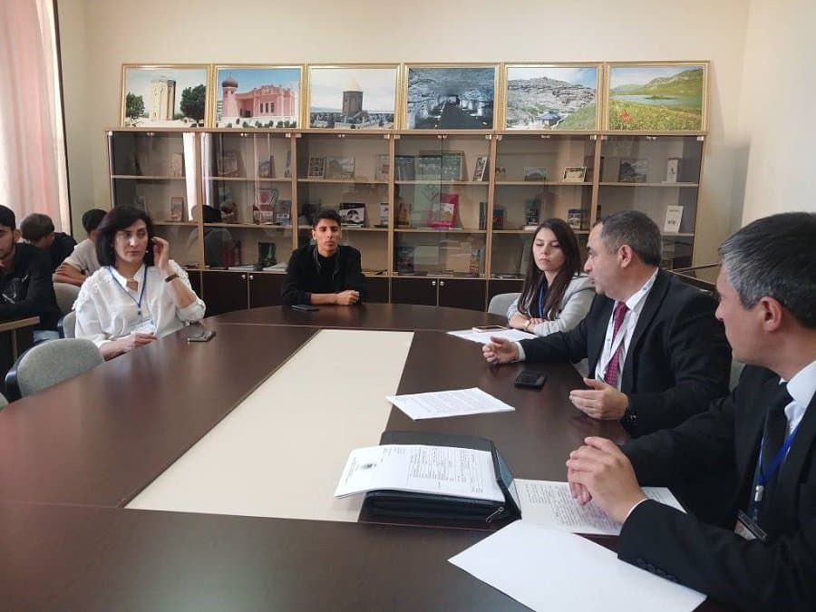 İqtisadiyyat İnstitutunun alimləri Naxçıvan Dövlət Universitetinin tələbələrinə mühazirə oxuyublar 4