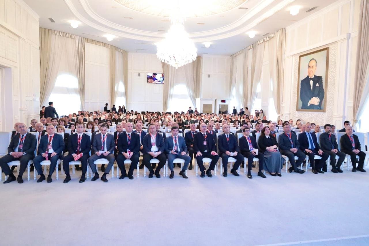 İqtisadiyyat İnstitutunun əməkdaşı ATU-da keçirilən elmi konfransda çıxış edib 2