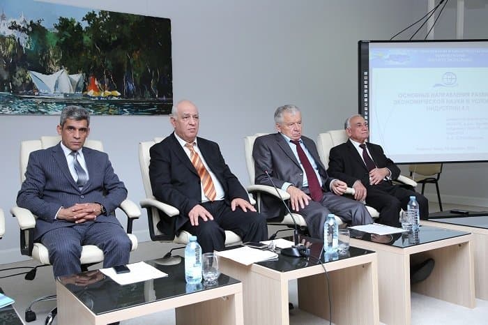 “İqtisadi artım və ictimai rifah” mövzusunda beynəlxalq elmi konfrans 18.10.2018 9