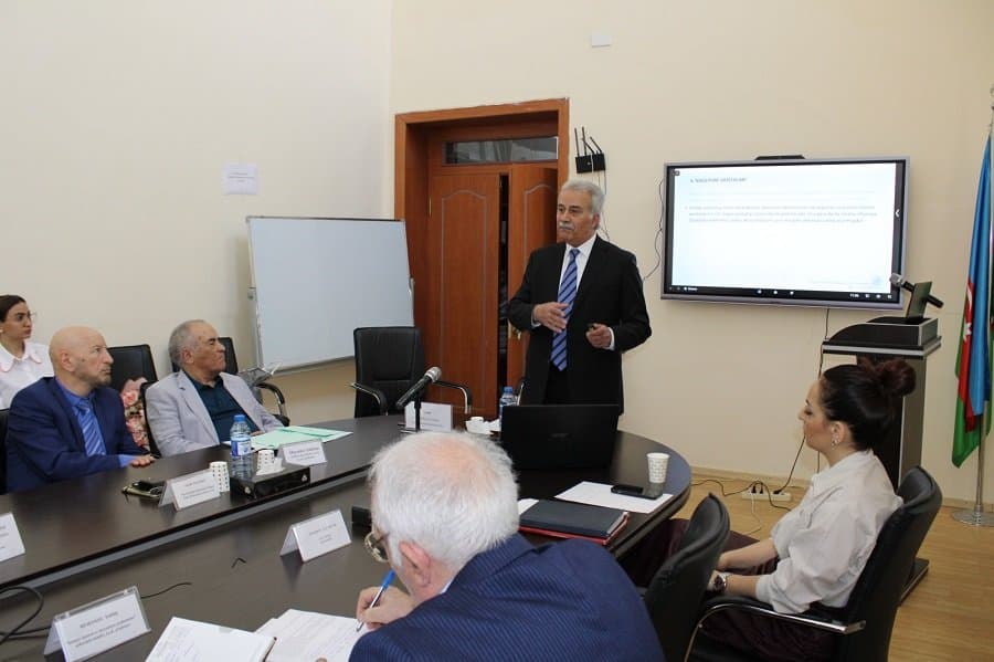 Ermənistanın Azərbaycana qarşı hərbi təcavüzü və ərazilərini işğal etməsi nəticəsində ölkəmizə vurulmuş zərər və itkilər qiymətləndirilib 1