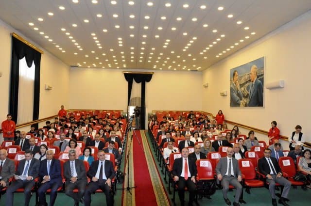 AMEA İqtisadiyyat İnstitutu və Mingəçevir Dövlət Universitetinin birgə təşkilatçılığı ilə elmi konfrans keçirilib 4