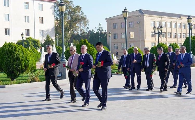 Naxçıvan Dövlət Universitetində “İxracyönlü sənayenin inkişafı: sənayeləşmə siyasəti və infrastruktur təchizatları" respublika elmi konfransı keçirilib