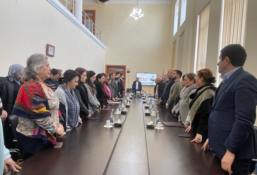 İqtisadiyyat İnstitutunda Xocalı soyqırımına həsr olunmuş anım tədbiri keçirilib 5